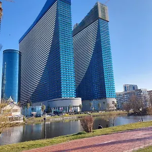 Orbi Twin Towers Апарт-отель